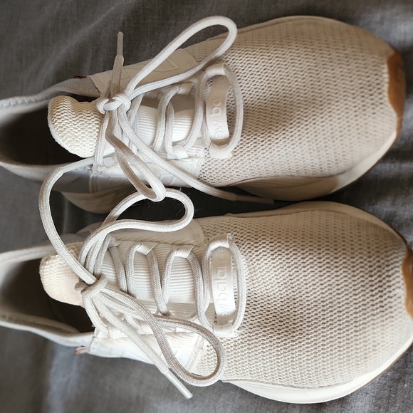 New Balance white womans tennis shoe size 7 - Picture 3 of 15